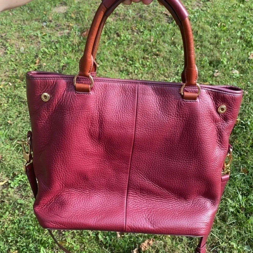 Isaac Mizrahi Pebble Leather Satchel Handbag bordeaux